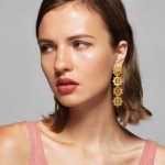 Gold-plated silver earrings in the shape of flowers