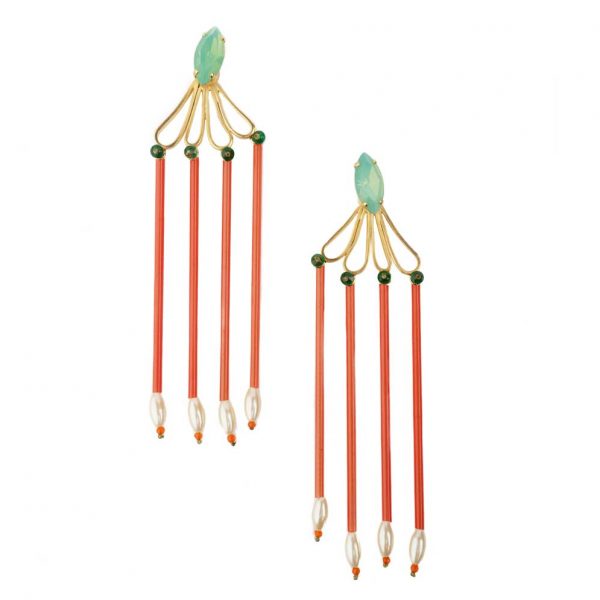 Brass earrings with crystals and pearls