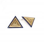 Triangular earrings with enamel