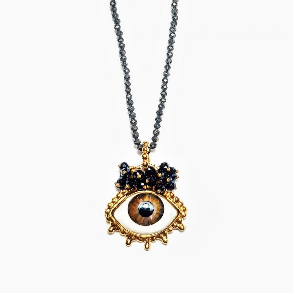 Long necklace with brown eye