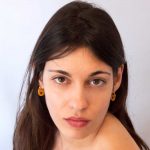 Ασημένια επιχρυσωμένα σκουλαρίκια κρίκοι με λεπτομέρεια καρδιά