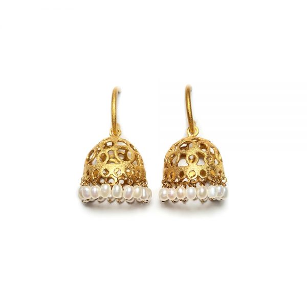 Gold plated silver earrings with pearls